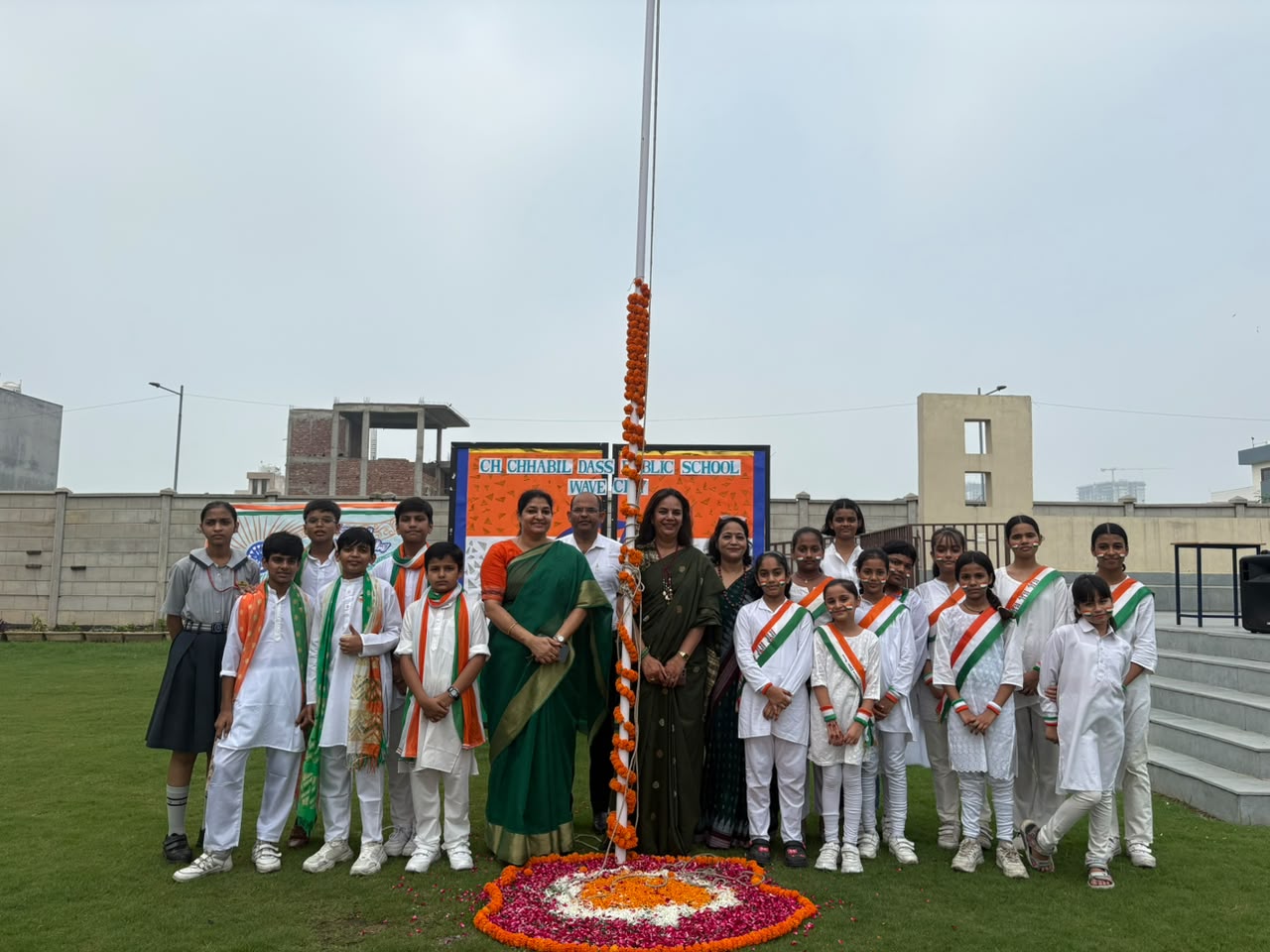 Patriotic Melodies Echo at Ch. Chhabil Dass Public School on the 80th Independence Day